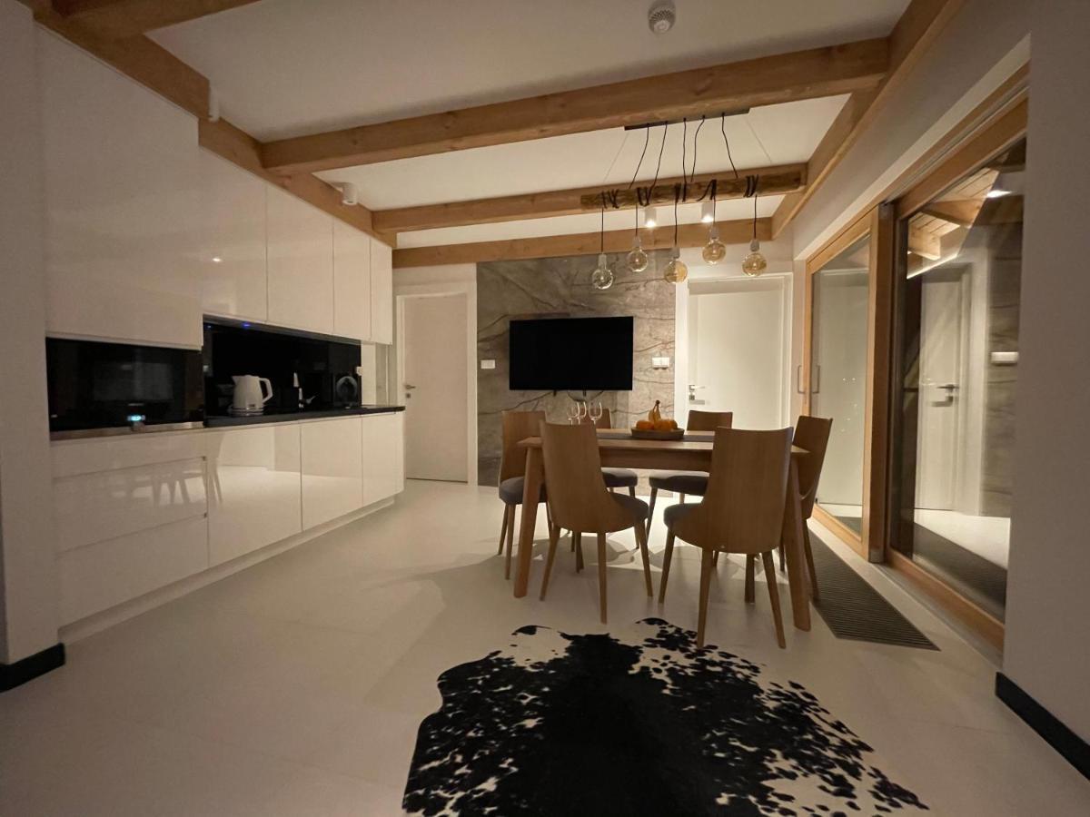 Appartamento Royal Hill Białka Esterno foto
